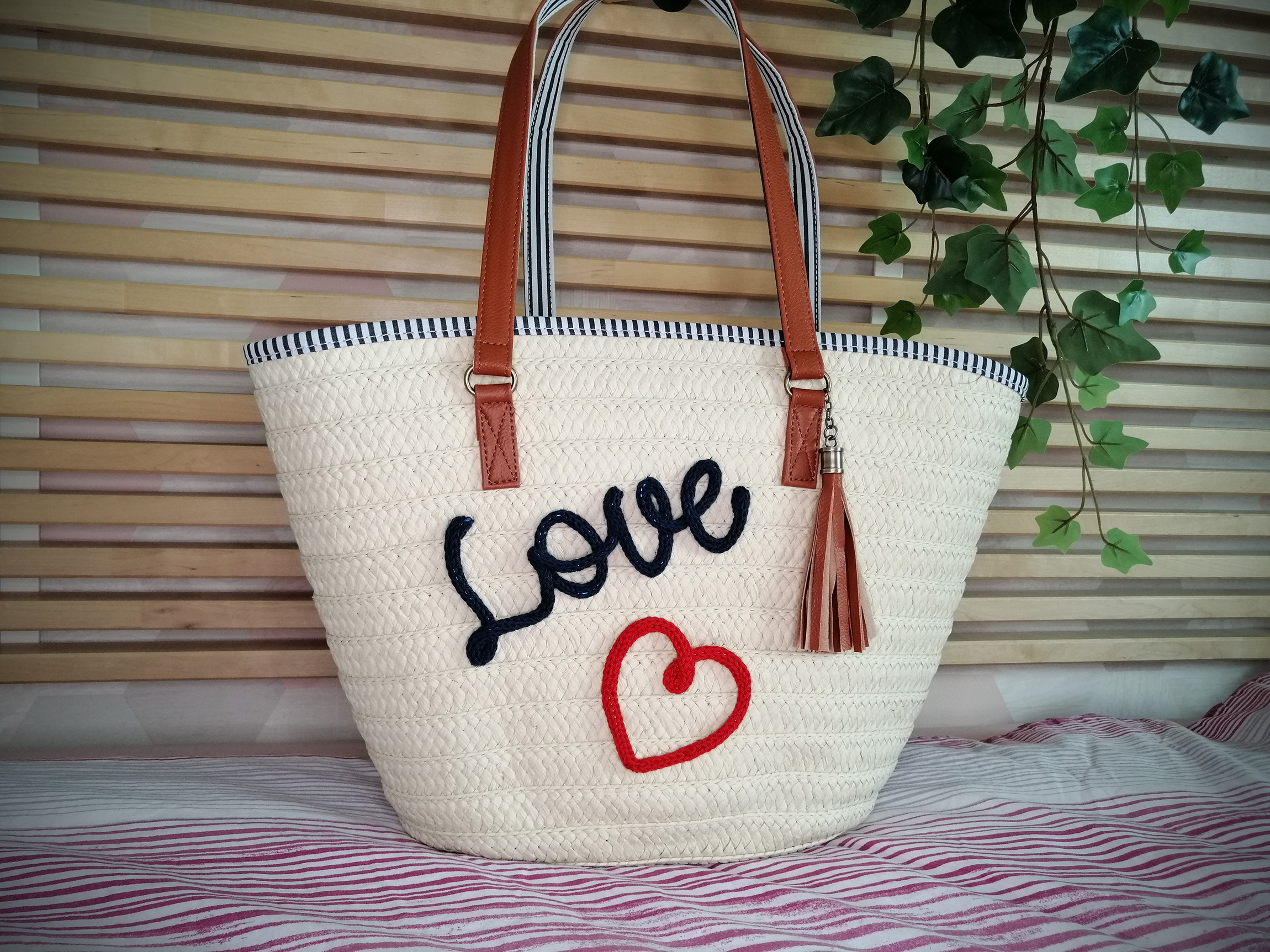 Panier marin avec tricotin Love et coeur