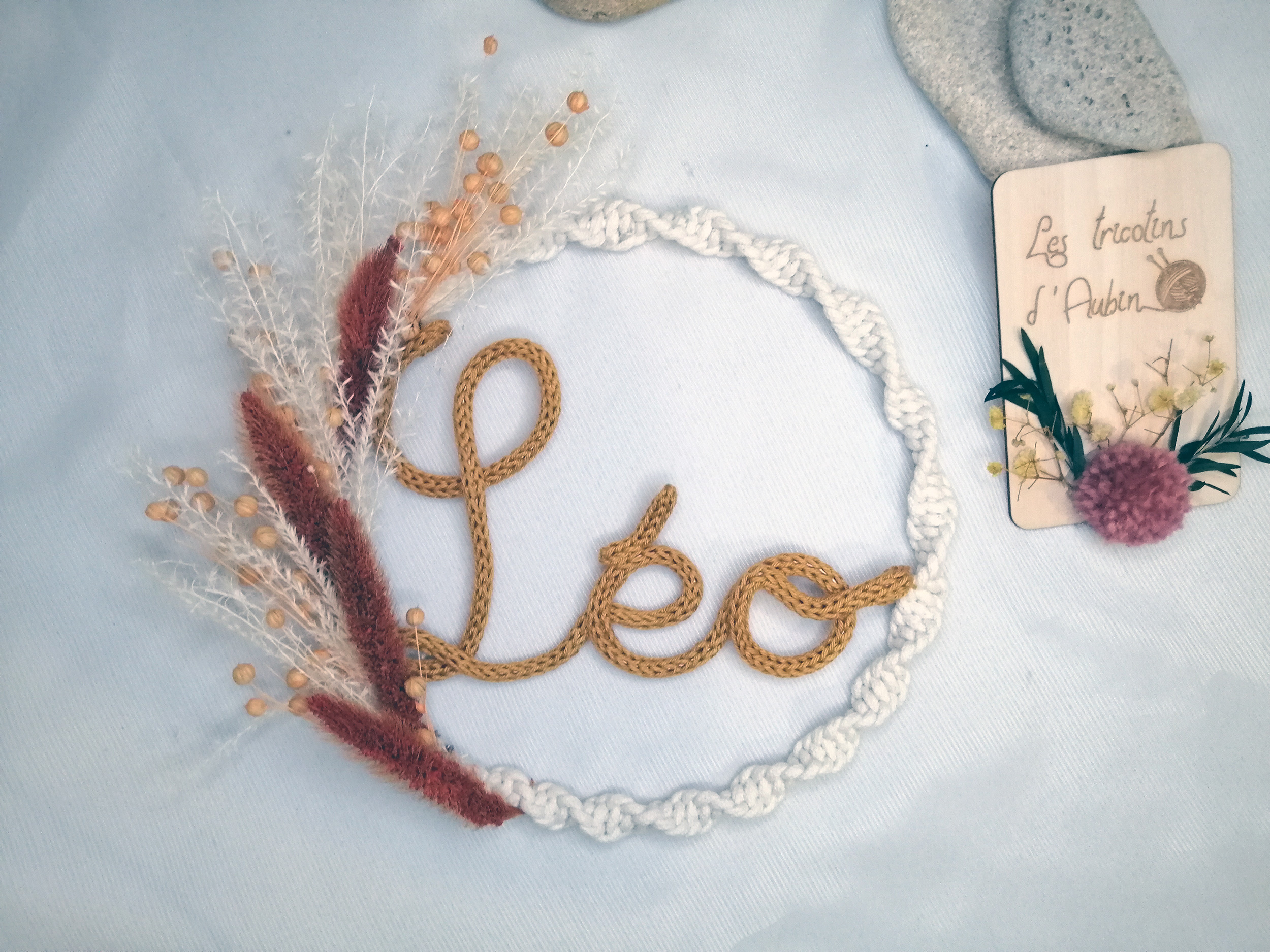 Couronne macramé bohème Léo en tricotin moutarde