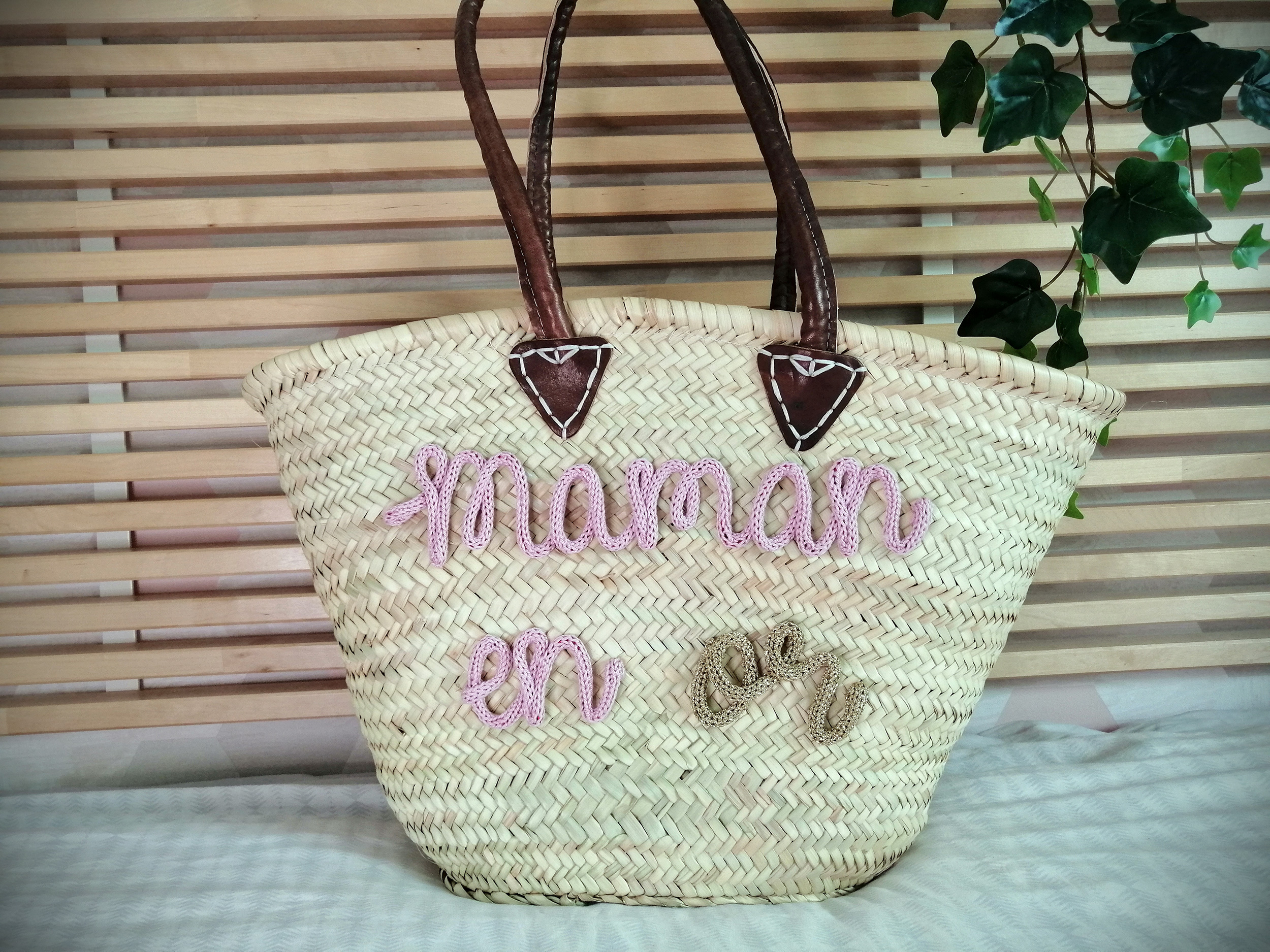 Panier paille maman en or